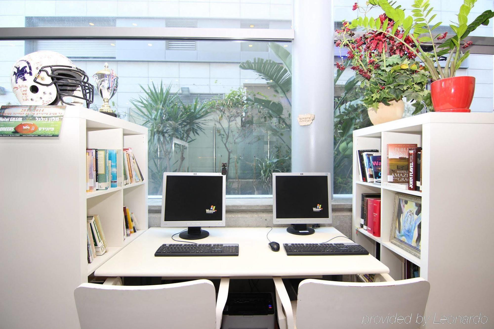 Poli Urban By Afi Hotel 3*