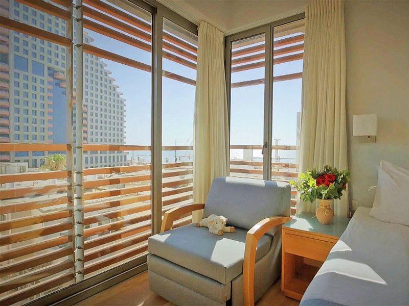 Hotel Poli Urban By Afi 3*