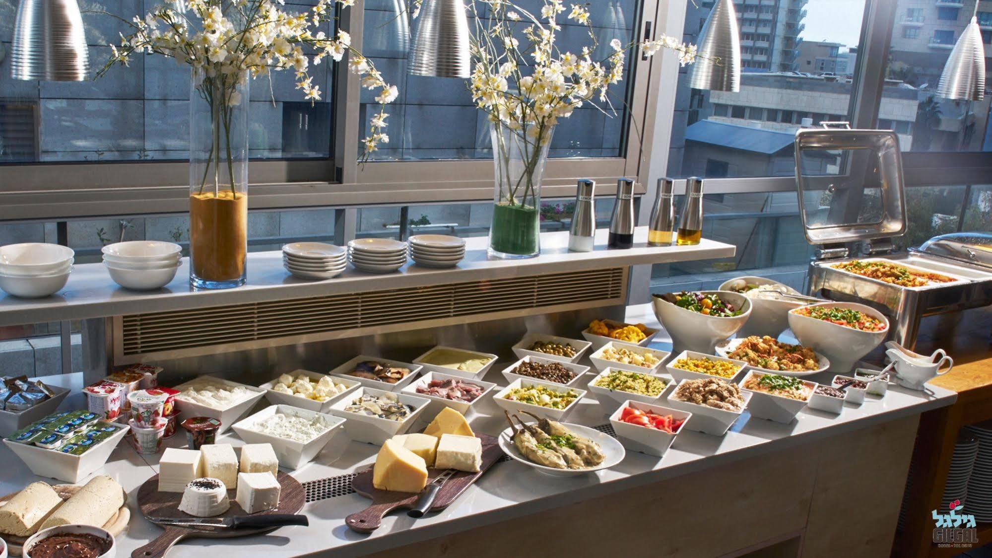 Poli Urban By Afi Hotel